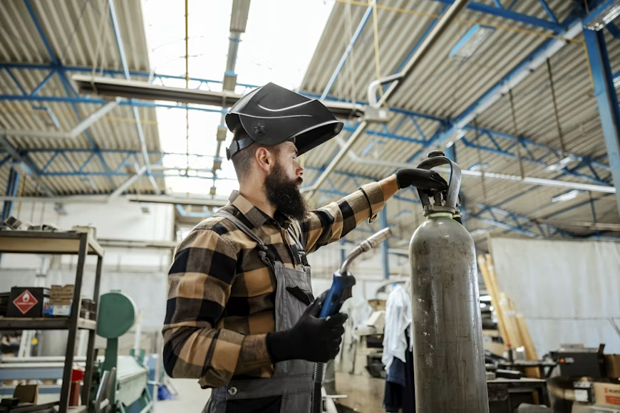 Supporting Safer Industrial Operations with Nitrogen services in Saudi Arabia